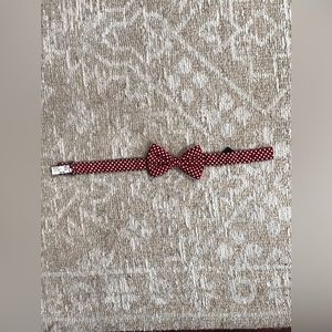 Vineyard vines bow tie